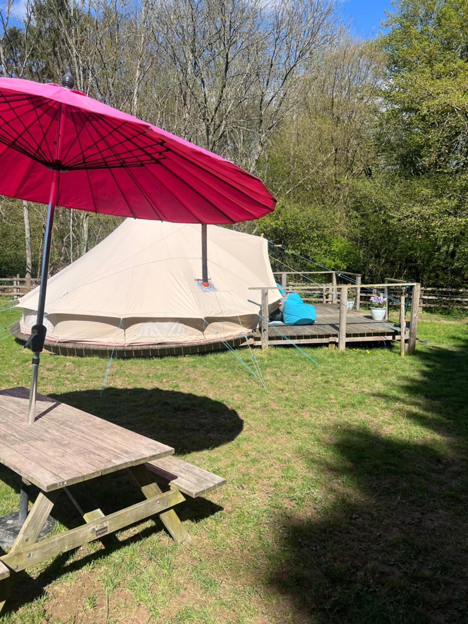 Swallows Oast Glamping Sedlescombe Ngoại thất bức ảnh