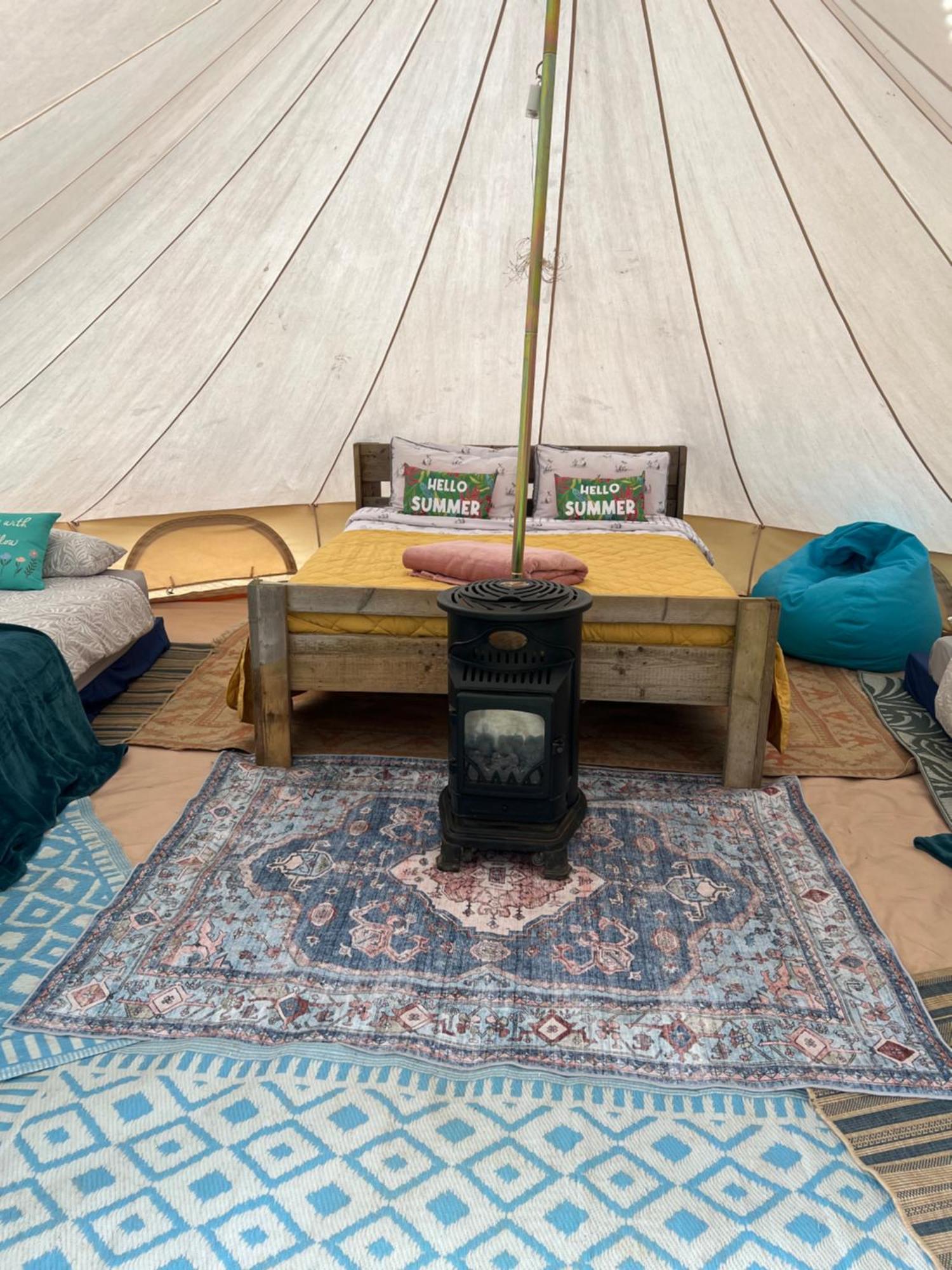 Swallows Oast Glamping Sedlescombe Ngoại thất bức ảnh